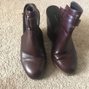 Wine boots